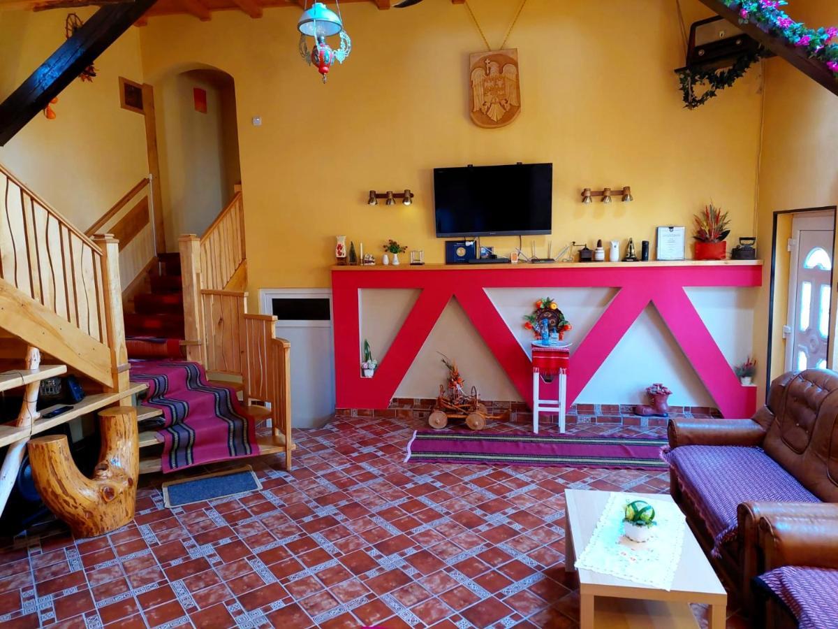 Casa Neagu Hotel Covasna Ngoại thất bức ảnh